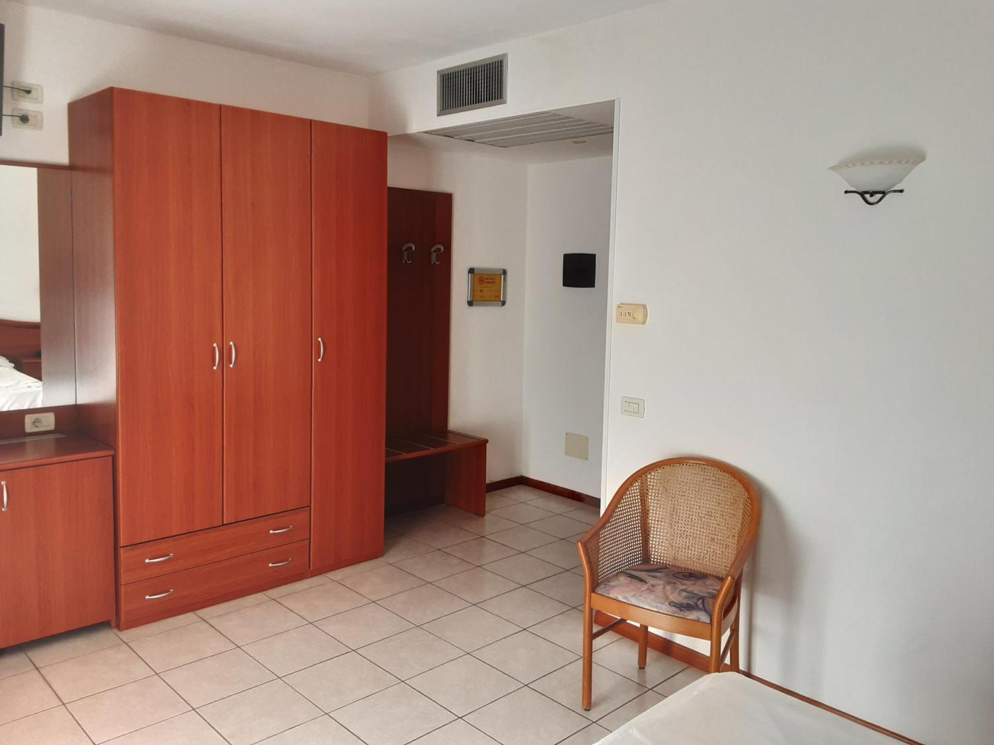 Hotel Florida Limone sul Garda Bagian luar foto