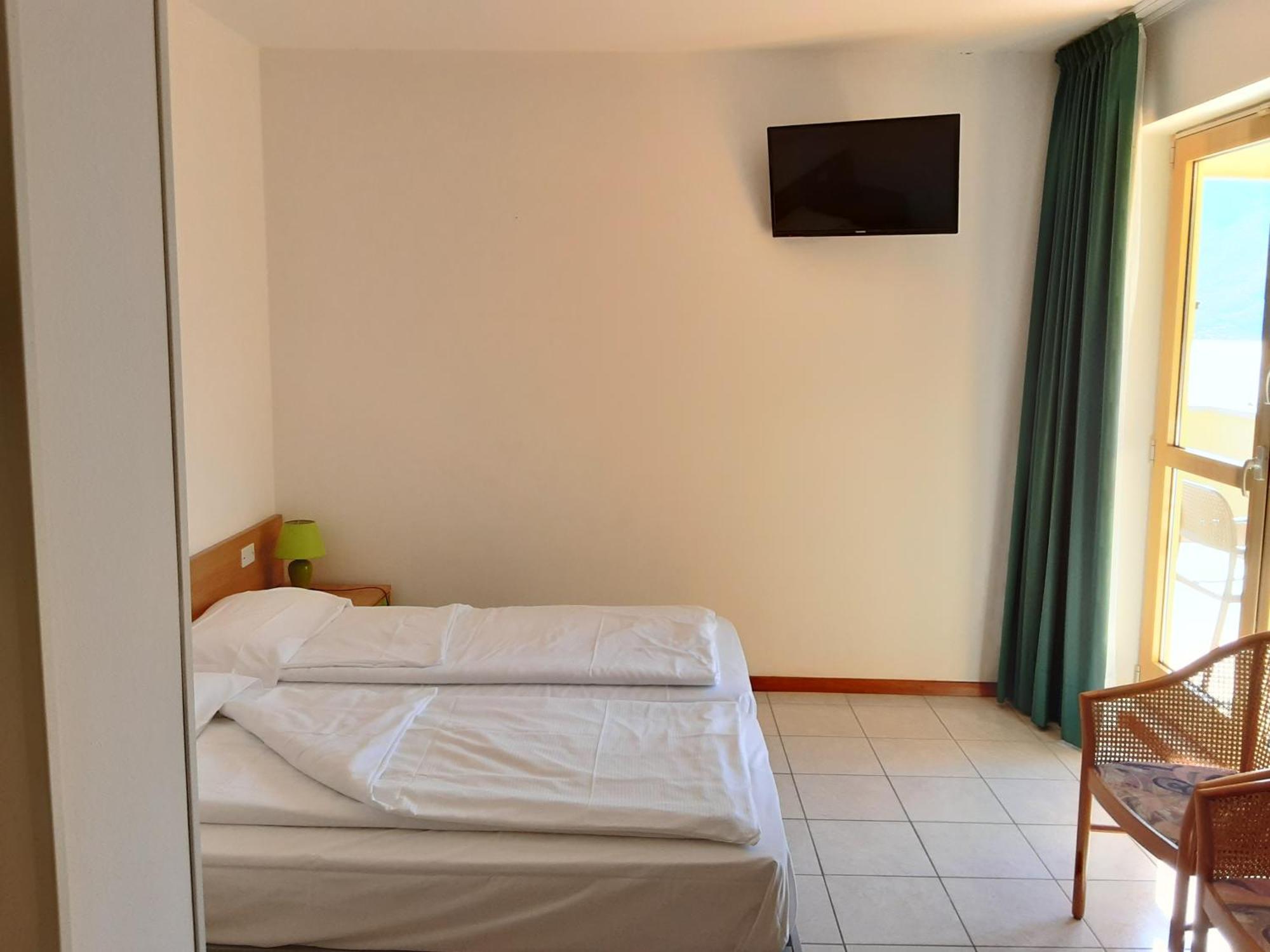 Hotel Florida Limone sul Garda Bagian luar foto